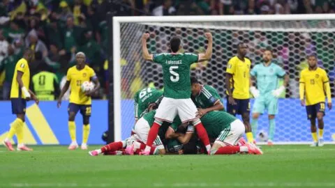 ¡A octavos! México supera a Ecuador y logra el pase al quinto partido 40 años después