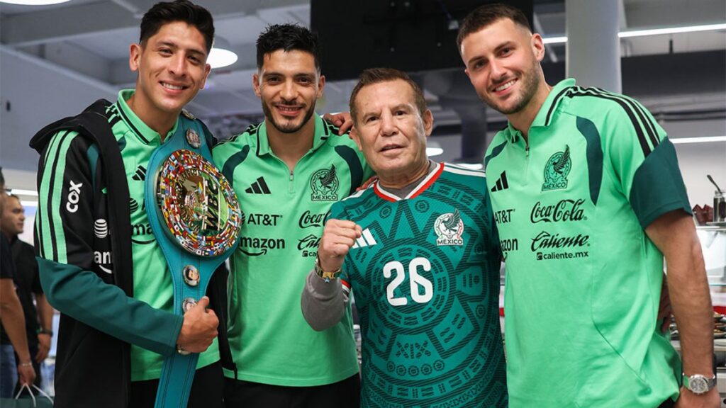 Julio César Chávez alienta a la selección mexicana de cara al Mundial: "No bajen los brazos"