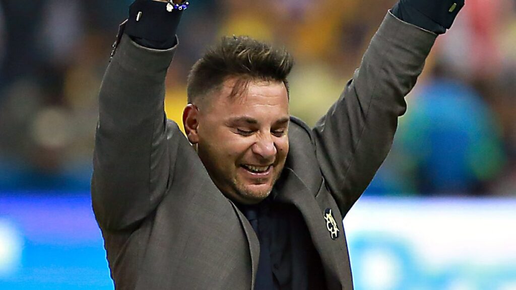 André Jardine deja al América luego de ganar seis títulos... ¿podrá su sucesor ganar al menos un nuevo trofeo para la institución? 