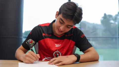 Gilberto Mora asegura su futuro en Xolos con una renovación histórica