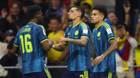 ¡La volea soñada! Daniel Muñoz firma el primer golazo para Colombia en el Mundial 2026