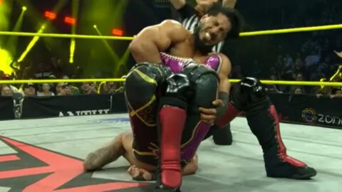 Brutal defensa de Mustafa Ali: retiene el título Internacional TNA ante KC Navarro