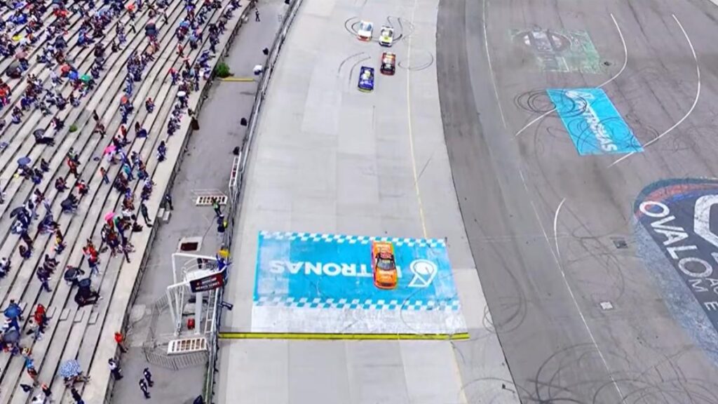 Nascar Trucks Series México | Captura Claro Sports