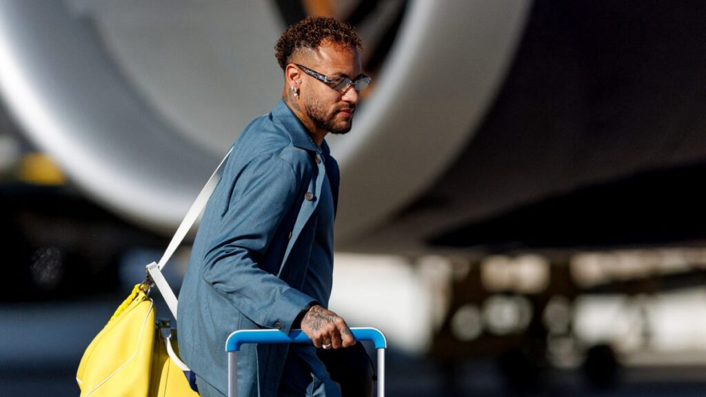 Neymar ya se encuentra en tierras mundialistas