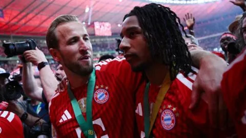 Bayern cierra la puerta al Real Madrid: “Si Florentino quiere hacer una oferta por Olise, puede ahorrarse el esfuerzo”