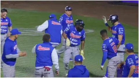 Olmecas aplastan a Conspiradores en Huimilpan para quedarse con la serie