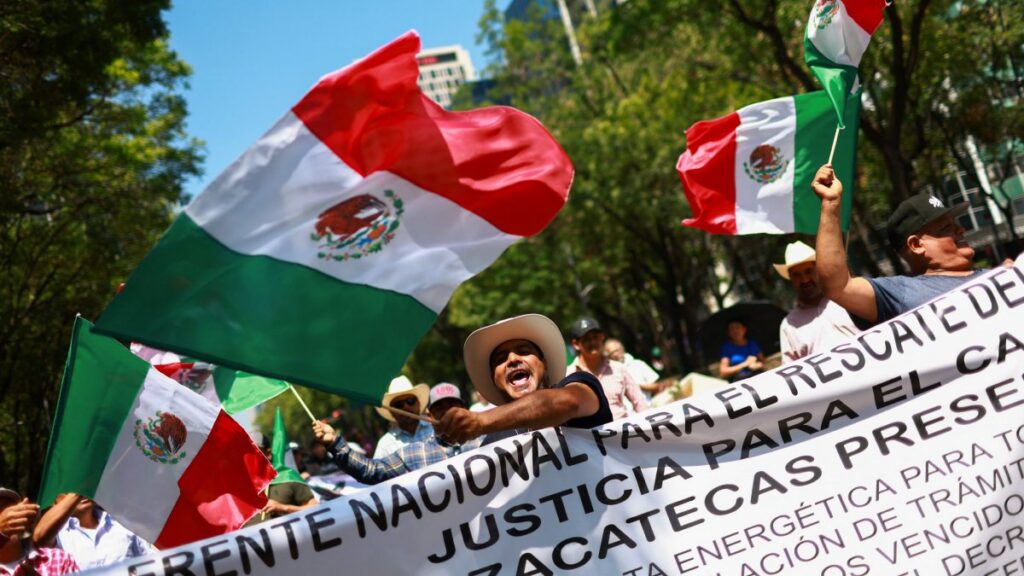 Anuncian megabloqueo de transportistas y campesinos para el 11 de junio, día de la inauguración del Mundial 2026: esto sabemos
