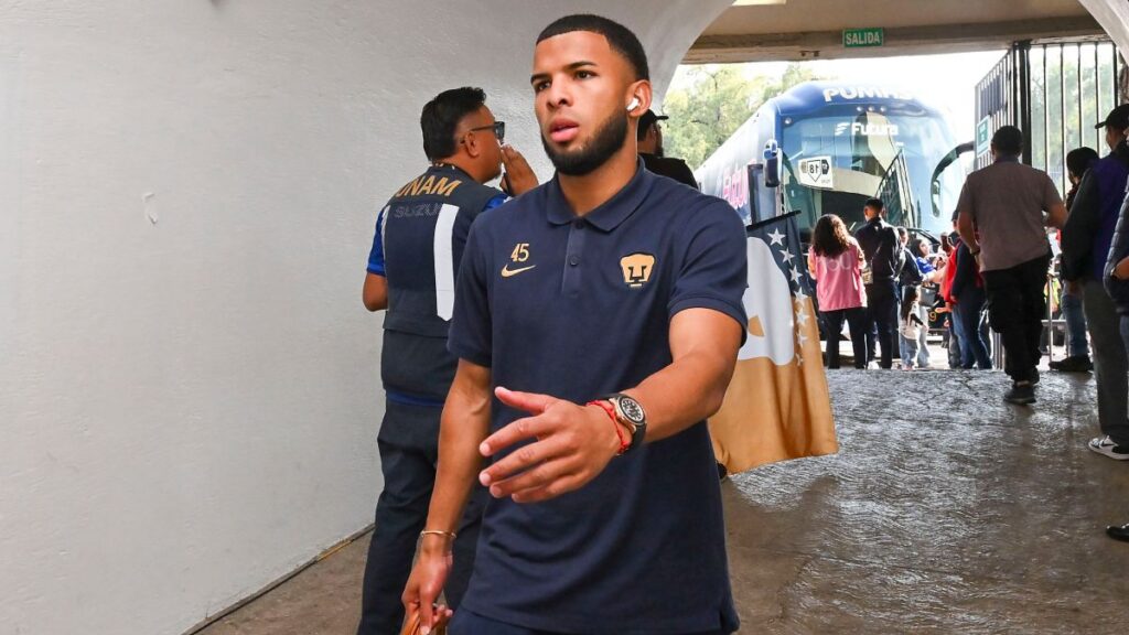 Pedro Vite podría salir de Pumas tras interés de Europa y Arabia