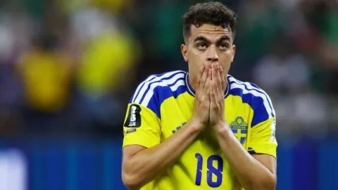 ¿Por qué Yasin Ayari no celebró su primer gol ante Túnez? La historia de su familia y su partido con Suecia