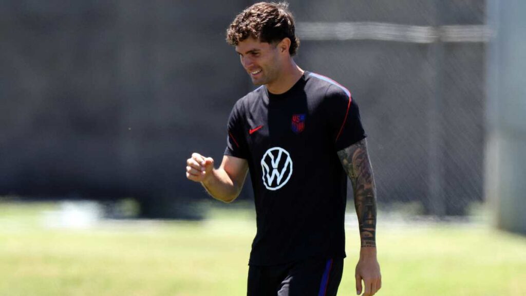 Pulisic vuelve a entrenar con Estados Unidos 
