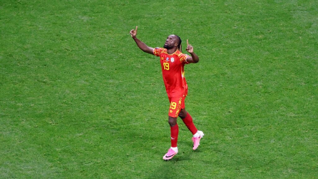 RD Congo le gana a Uzbekistán.