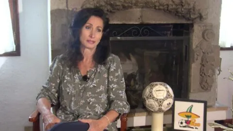 México 86: Rebeca Martínez, la mente creativa detrás del balón Azteca y Pique