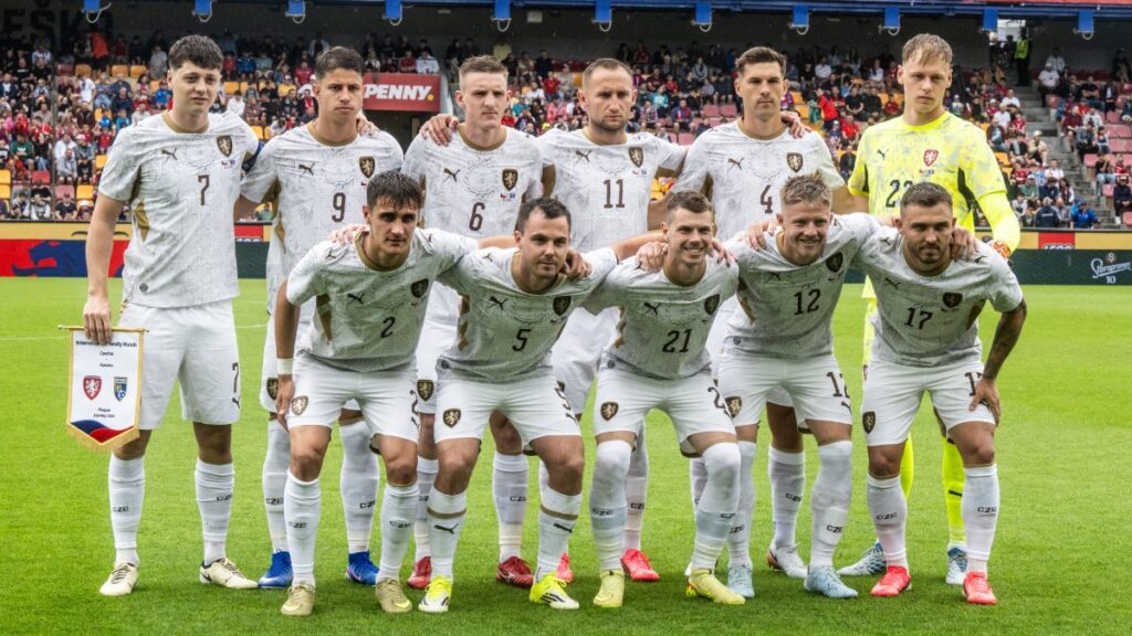 Equipo de República Checa en partido amistoso