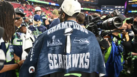 ¿Cómo es el anillo de campeón de los Seahawks? Interior, logo, grabados, colores y simbolismo del título de la NFL