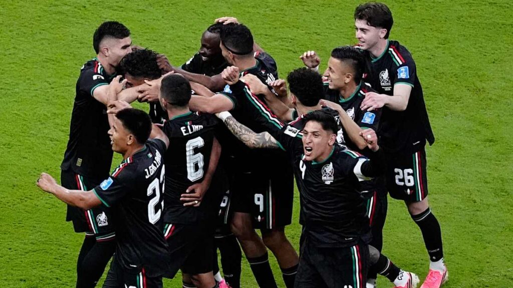 La selección mexicana, la primera en asegurar su estancia en dieciseisavos de final