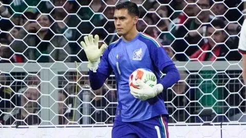 Tala Rangel va de inicio ante Serbia: apunta a ser el portero titular de México en el Mundial