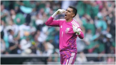 Récord mundialista en el Tri: Rangel sorprende como el portero más joven del siglo