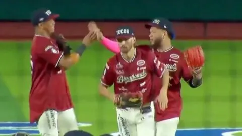 Tecos apaga a Leones y empata la serie con una blanqueada