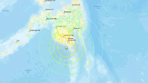 Terremoto de magnitud 7.8 sacude Filipinas y activa alerta de tsunami en el Pacífico