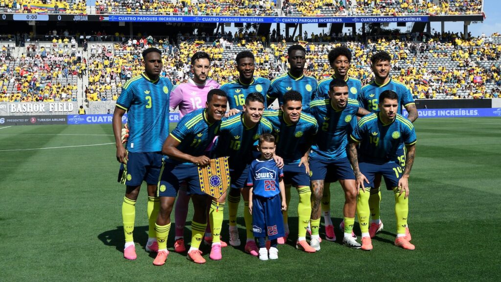 Titular de Colombia vs Jordania