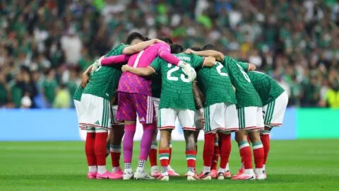 ¡La casa pesa! México mantiene al Estadio Azteca como su gran fortaleza