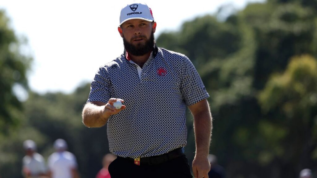 Tyrrell Hatton lidera tras la segunda ronda