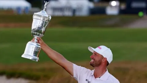 Wyndham Clark sella su segundo US Open ¡con un fantástico putt en el hoyo 16!