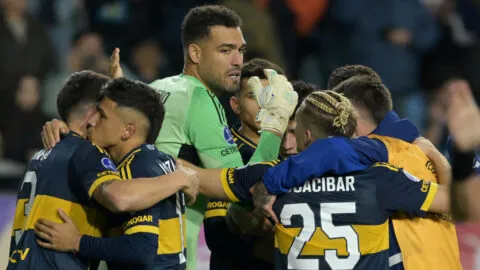 O'Higgins vs Boca Juniors: encontronazo de Leandro Paredes con Wilmar Roldán y reivindicación de Álvaro Montero