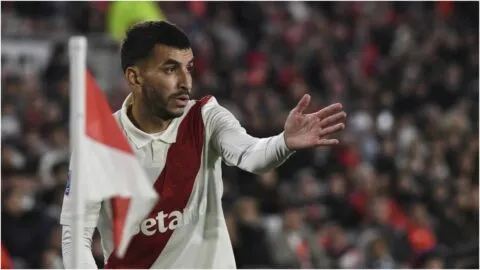 Ángel Correa enciende las alarmas en River Plate, tras salir lesionado en su segundo partido en Argentina