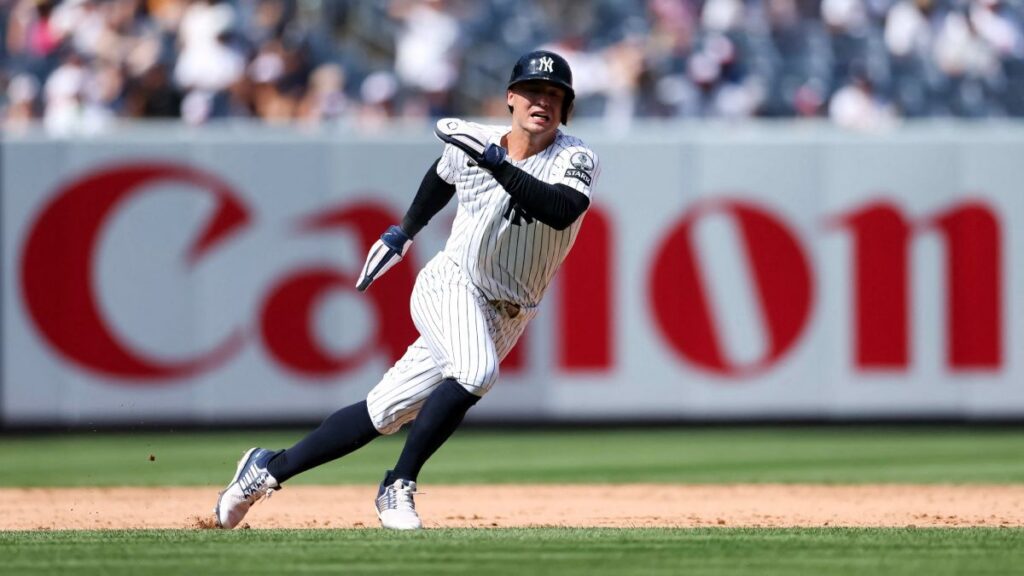 Anthony Volpe durante el partido del 4 de julio entre Yankees y Twins