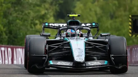 Kimi Antonelli se queda con la pole position del GP de Bélgica; Checo Pérez saldrá 19