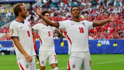 Inglaterra termina con el sueño de Noruega y vuelve a semifinales ocho años después