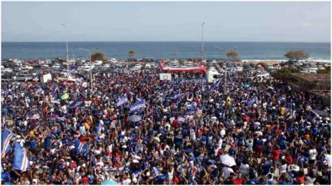 ¡Nuevos ídolos nacionales! Una marea de aficionados recibe a Cabo Verde tras su hazaña en el Mundial 2026