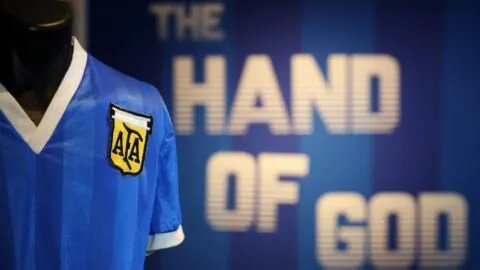De Tepito al Estadio Azteca: la historia de la camiseta de la Mano de Dios en el Argentina vs Inglaterra