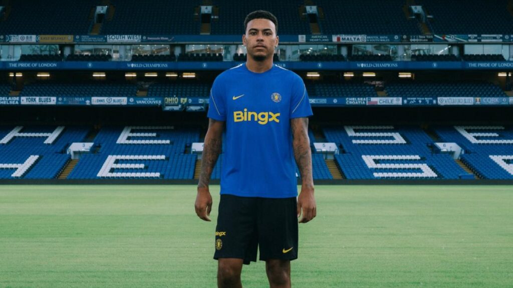 Chelsea ficha a Morgan Rogers por cifra récord tras su paso por Aston Villa