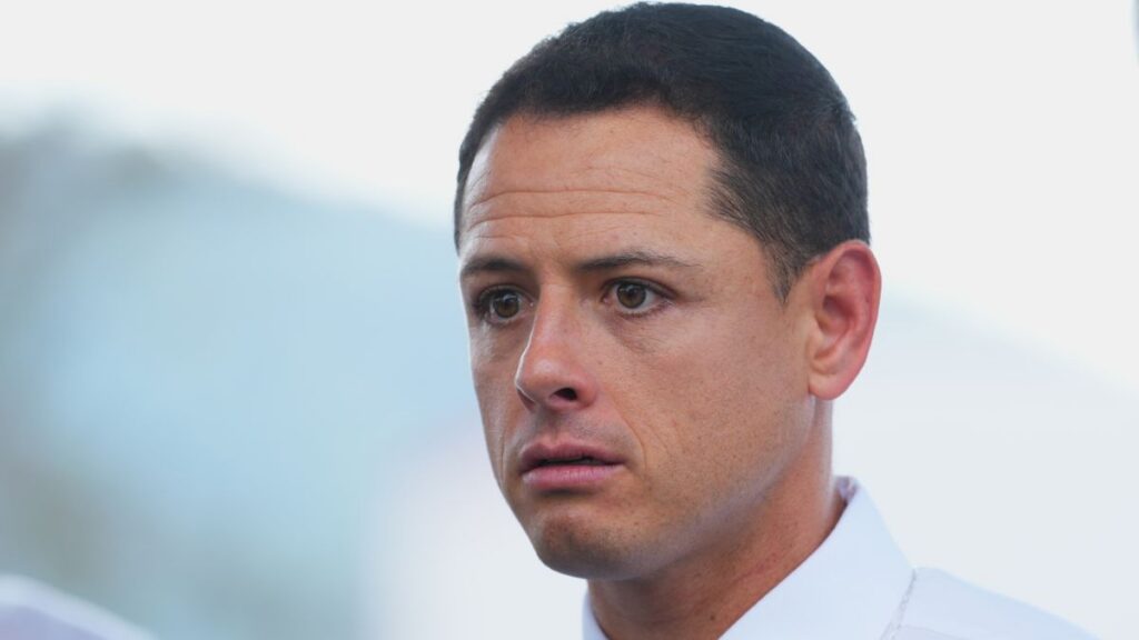 Chicharito aclara sus críticas a Chivas