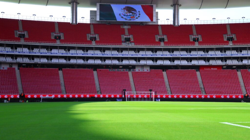Chivas mantuvo su portería en cero en el 75% de sus juegos en casa