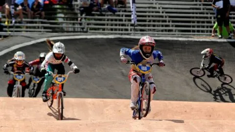 ¡Uno no fue suficiente! Colombia, doblemente campeona mundial de BMX