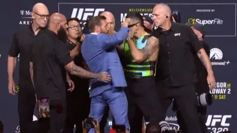 Conor McGregor y Max Holloway casi llegan a los golpes en intenso cara a cara previo a UFC 329