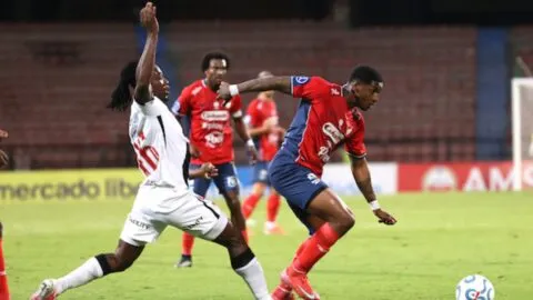 Se le escapa al Medellín: ganaba ante Vasco da Gama y termina cediendo un empate en Sudamericana
