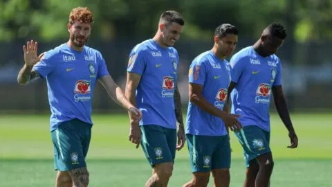 Brasil no se distrae ante posible cambio de horario para enfrentar a Noruega