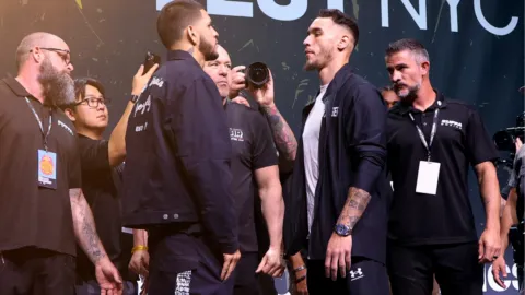 Edgar Berlanga demostró su poder noqueador ante Steven Butler
