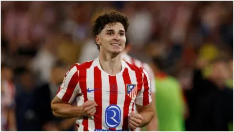 ¡El Atlético de Madrid no piensa vender a Julián Álvarez al Barcelona ni por 200 millones de euros!