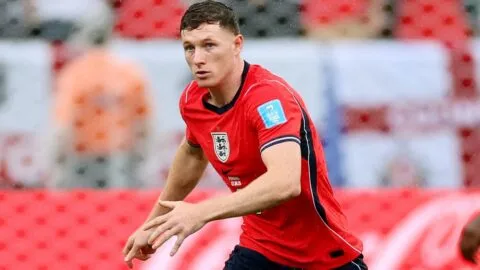 Elliot Anderson es nuevo jugador del Manchester City y se convierte en el fichaje más caro del club