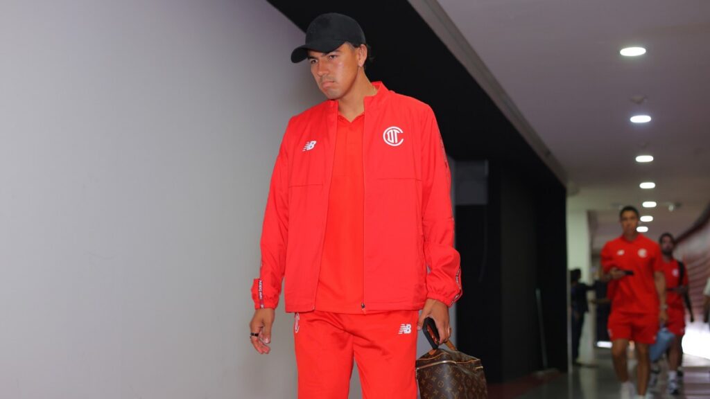 Erick Gutiérrez debuta ante su antiguo equipo