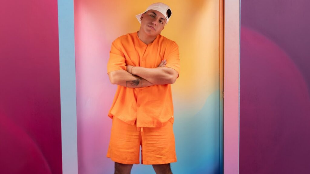 Ese Pérez, es el nuevo invitado a La Casa de los Famosos