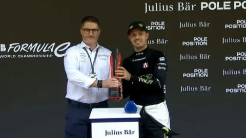 Felipe Drugovich consigue su primera pole position en la Fórmula E en Shanghái