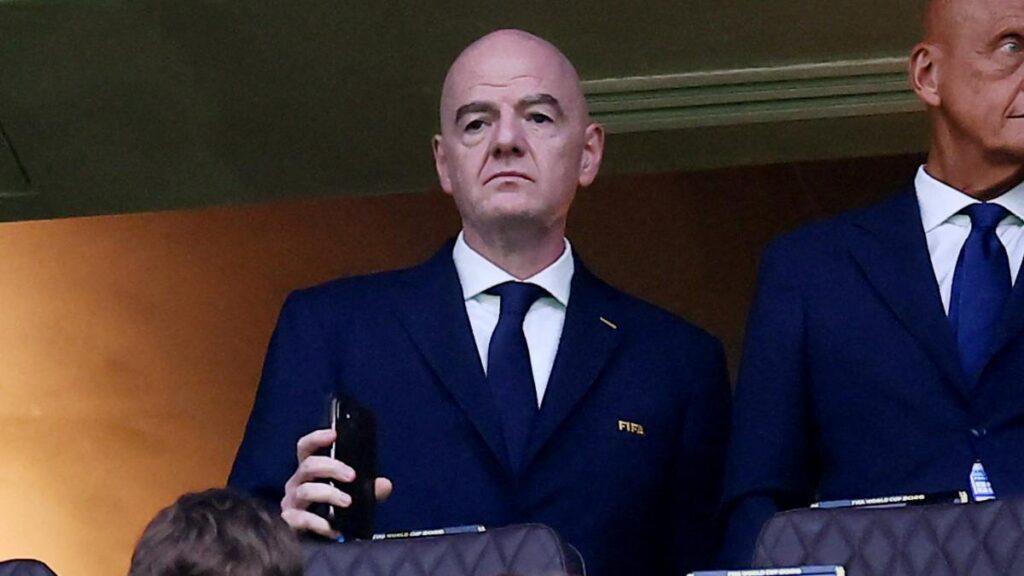 FMF da carpetazo al FIFA Forward Enterprise de Gianni Infantino