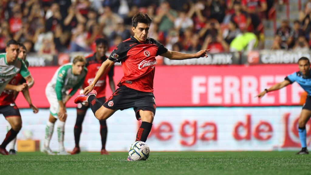 Xolos 1-0 León, gol de Gilberto Mora