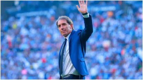 América inicia una nueva era bajo el mando de Guillermo Almada: con bajas, pero sin excusas